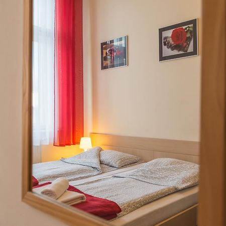 Euro-Room Rooms & Apartments Krasków Eksteriør bilde