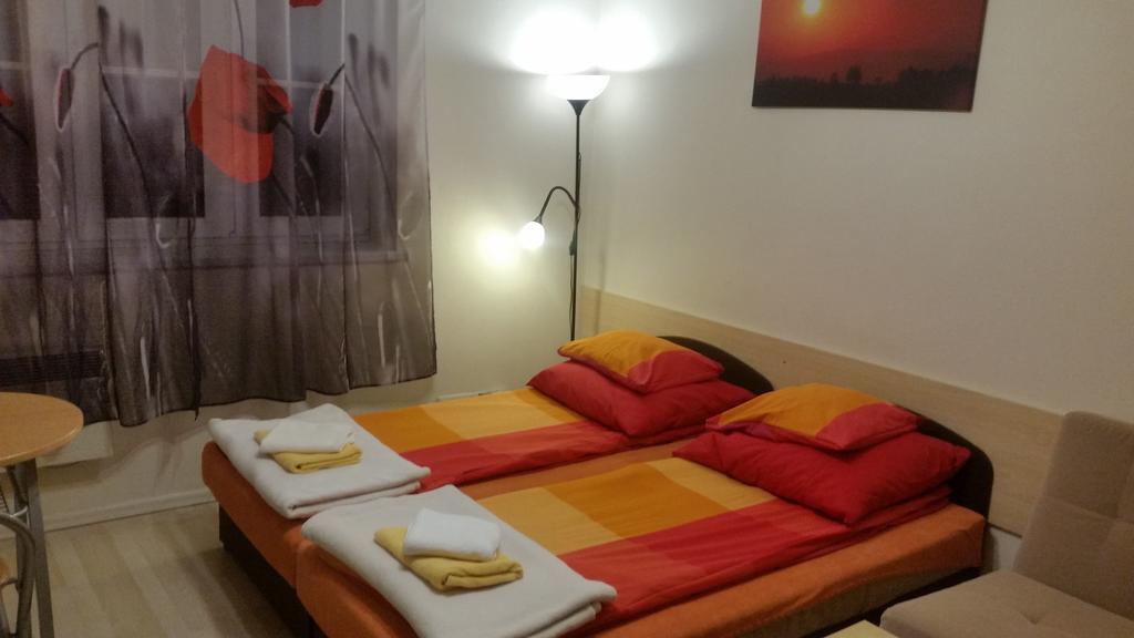 Euro-Room Rooms & Apartments Krasków Eksteriør bilde