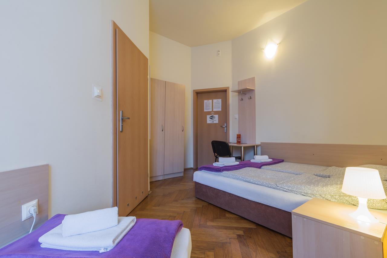 Euro-Room Rooms & Apartments Krasków Eksteriør bilde