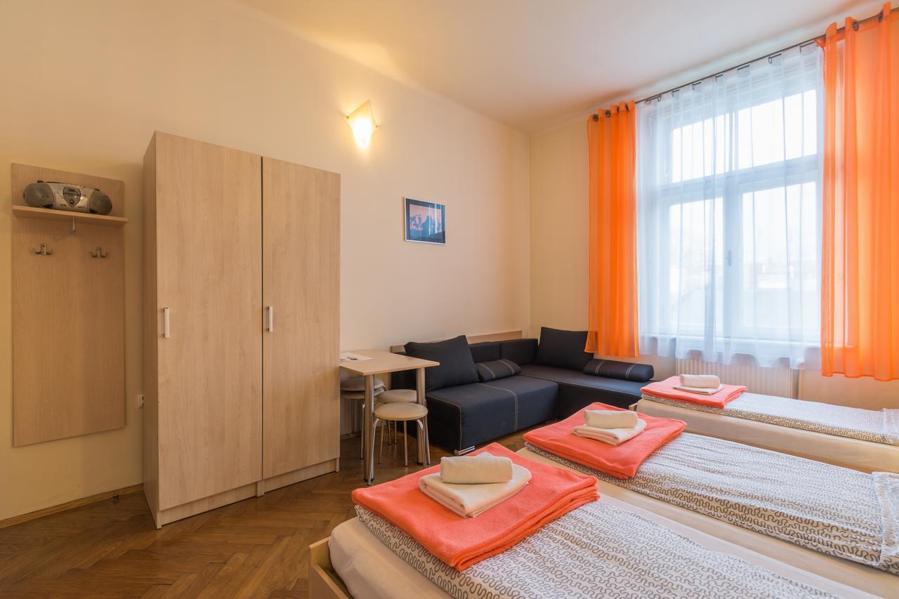 Euro-Room Rooms & Apartments Krasków Eksteriør bilde