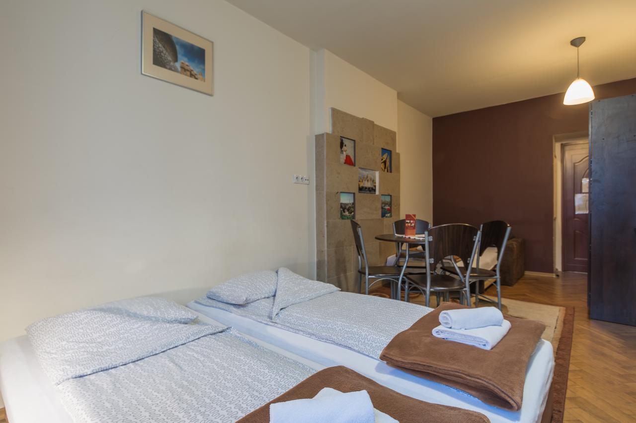 Euro-Room Rooms & Apartments Krasków Eksteriør bilde