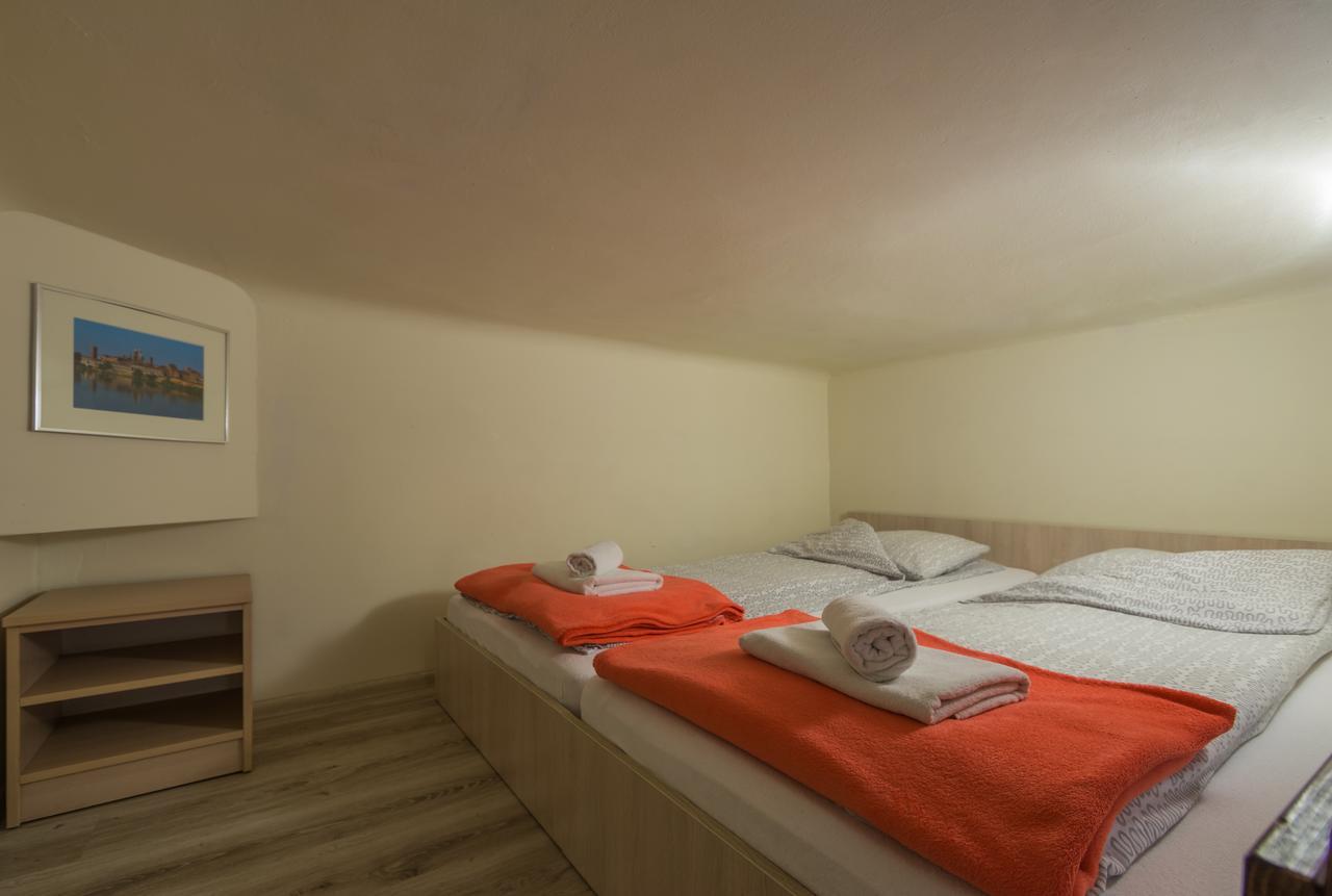 Euro-Room Rooms & Apartments Krasków Eksteriør bilde