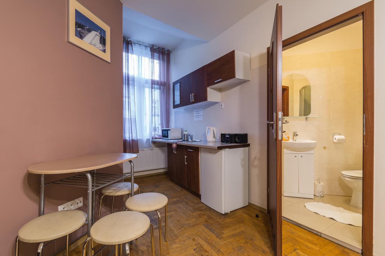 Euro-Room Rooms & Apartments Krasków Eksteriør bilde